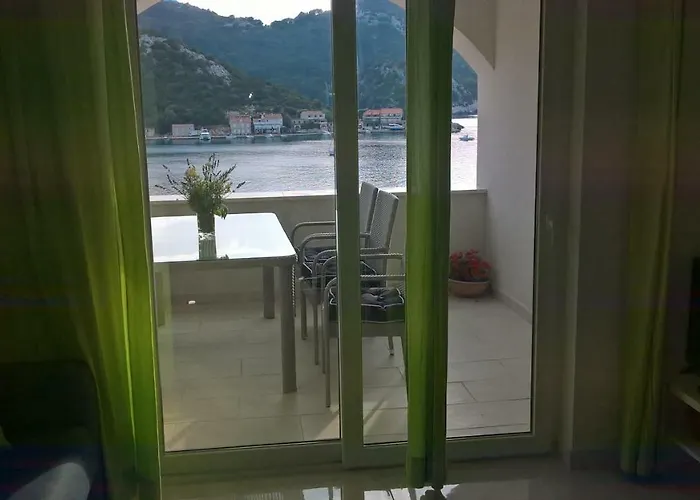 Apartment Zaklopatica Lastovo