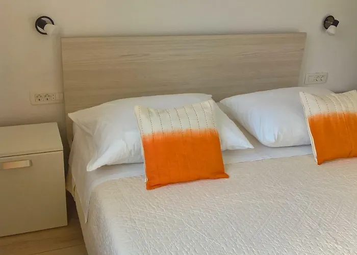 Zaklopatica * Lastovo