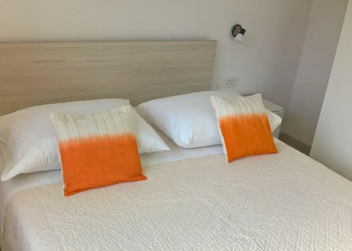 Zaklopatica * Lastovo