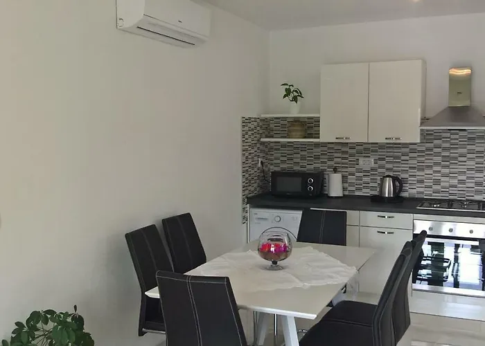 Apartment Zaklopatica